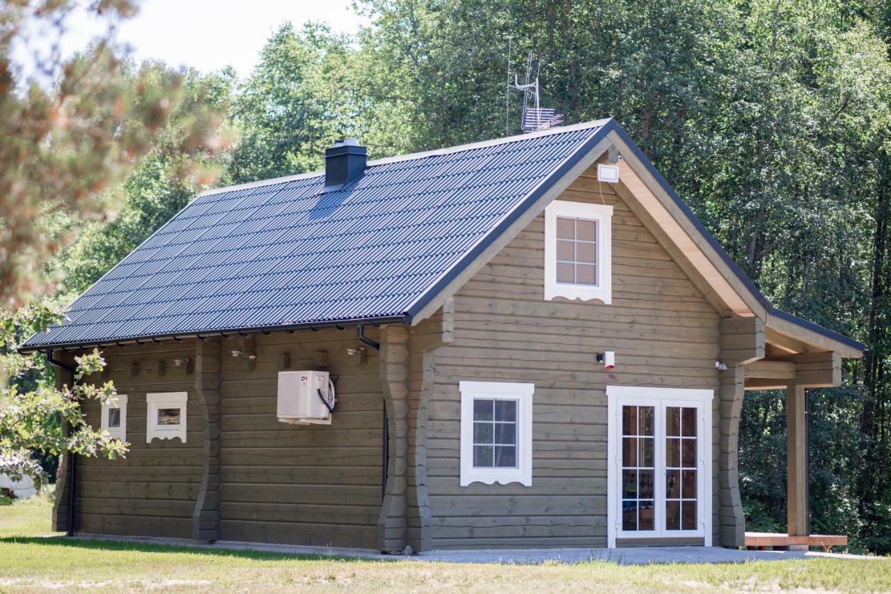 Namelis Medyje Anyksciuose Holiday home *